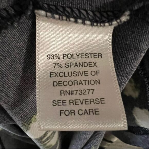 😊 3/$30 Vera Wang Simply Vera line Long sleeve top Front knot/flowy fabric Sz M - Picture 9 of 13